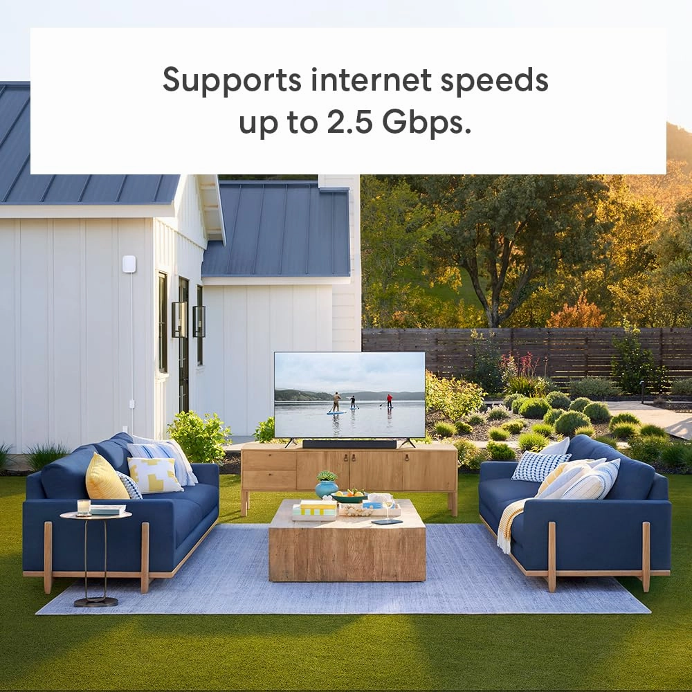 Amazon eero Outdoor 7 dual-band mesh wifi router with 1-month free eero Plus (auto-renews) - Weatherproof rating of IP66, Coverage up to 15,000 sq. ft. outdoors, 1-pack, Includes 30W PoE  adapter, 2024 release