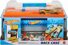 Hot Wheels Toy Cars & Track Set, Race Case Playset with 2 Vehicles in 1:64 Scale, Dual Launcher for Side-By-Side Racing & Portable Storage Container