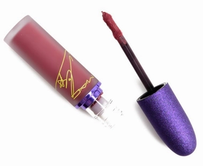 M.A.C Lisa Collection Powder Kiss Liquid Lipcolour - Rhythm ‘N’ Roses