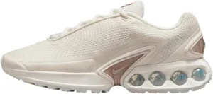 Nike Air Max Dn SE Women's Shoes (HV4436-133, Sail/Fossil Stone/Metallic Silver/Light Soft Pink)