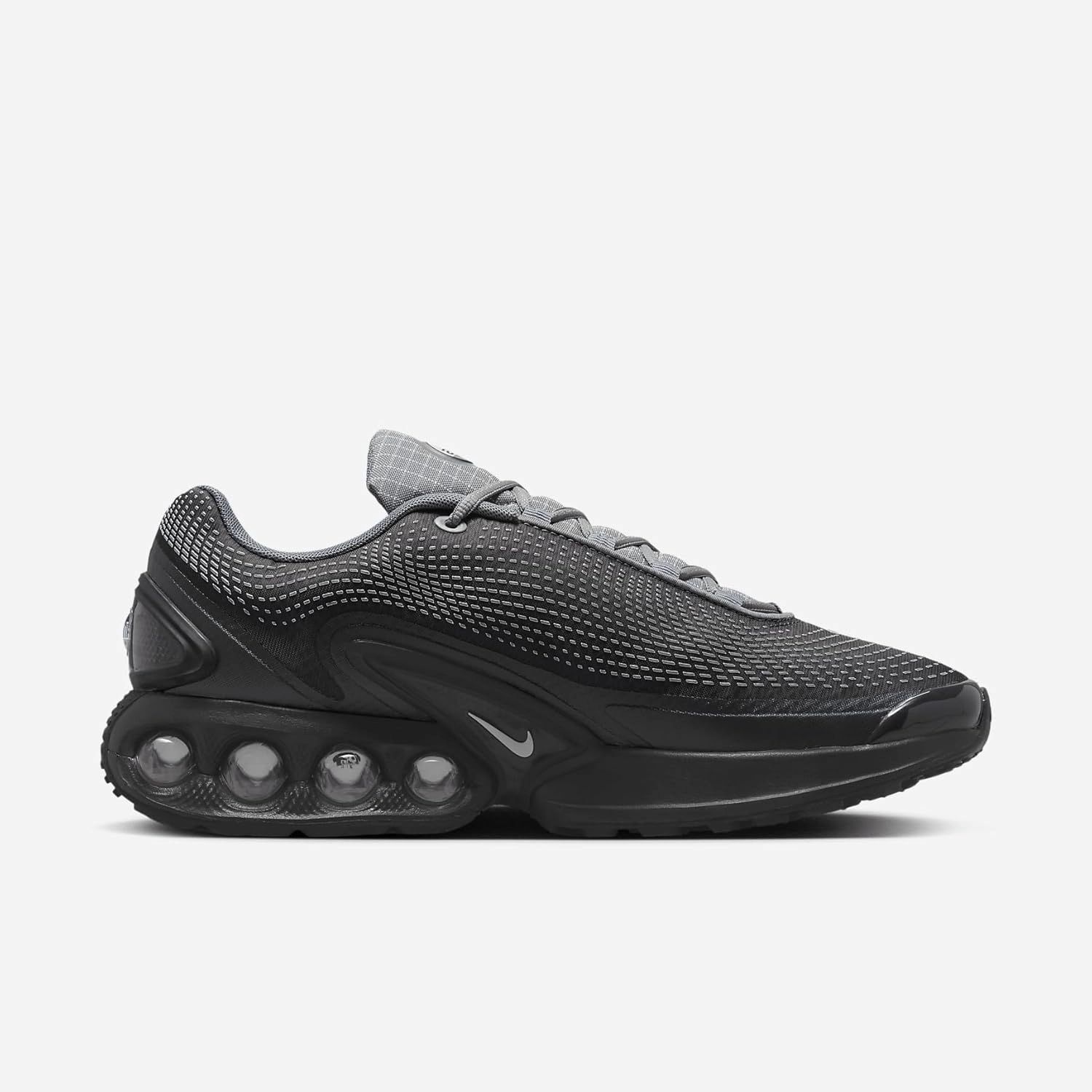 Nike Air Max DN Winterized Shoes (HQ3816-001, Anthracite/Smoke Grey/Black/Photon Dust)