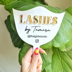 Personalized Mirror for Makeup Artist,Personalized Lash Tech Mirror,Lash and Brow Business Mirror Personalized Lash Tech Mirror with Name for Beauty Salons and Social Media Props