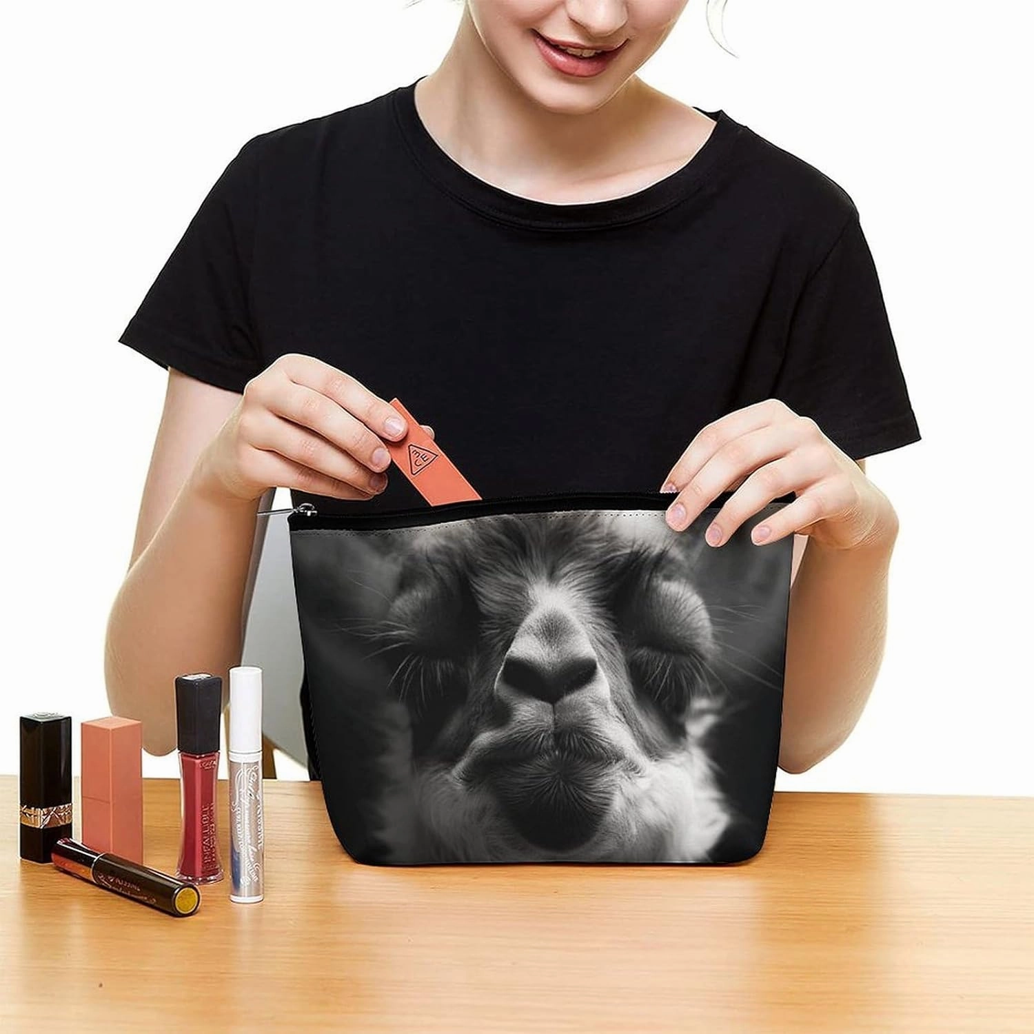 Portable Small Cosmetic Bag Cute Travel Makeup Bag A Little Camel Waterproof Toiletry Bag for Women