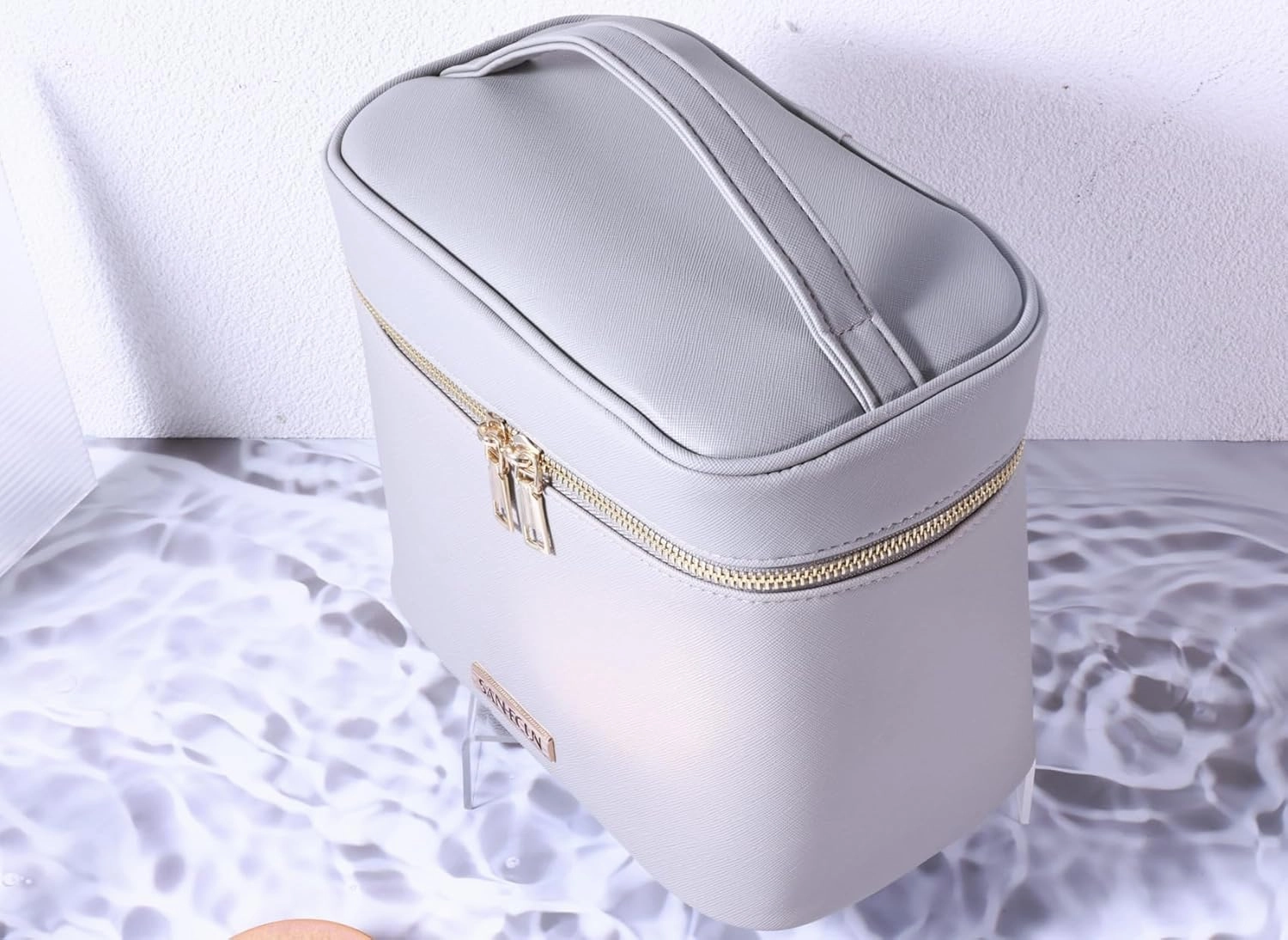 SANHECUN Travel Cosmetic Makeup Essentials Bag case Brush Case Wash Bag Cosmetic Pouch Set Organization (3, Grey)