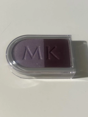 Signature Fig Duet M K Eye Color Eyeshadow