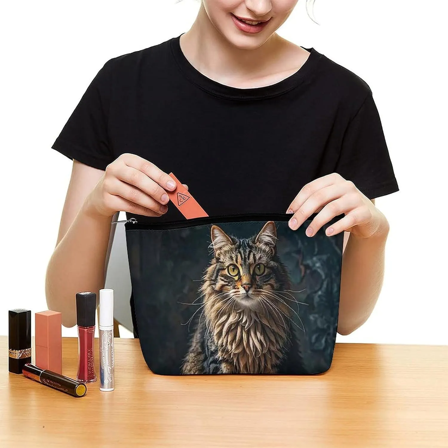 Toiletry Bag for Women Cute And Lovely Cat Cosmetic Bag Portable Capacity Travel Makeup Bags with Zipper Lightweight Cute Beauty Makeup Organizer for Traveling, Accessories, Essentials