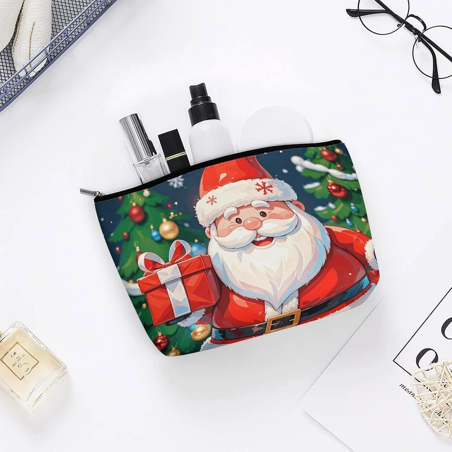 Toiletry Bag for Women Merry Christmas Santa Claus Cosmetic Bag Portable Capacity Travel Makeup Bags with Zipper Lightweight Cute Beauty Makeup Organizer for Traveling, Accessories, Essentials